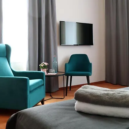 Ξενοδοχείο Saechsischer Hof 3*