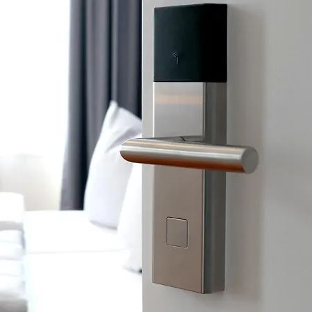 Saechsischer Hof 3*