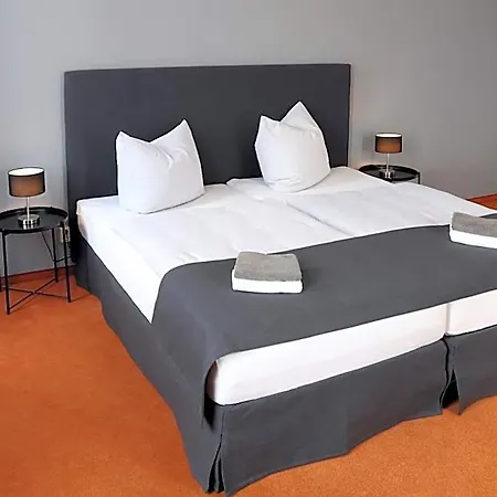 Saechsischer Hof 3*